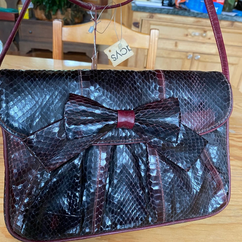 Brand new vintage snakeskin mahogany purse